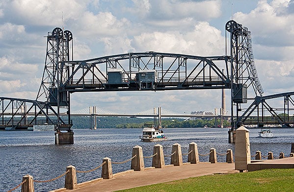 Stillwater lift bridge